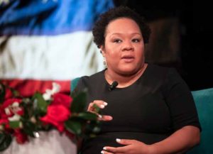 Journalists Defend Yamiche Alcindor After Trump Blocks Her Question & Pulls Mic