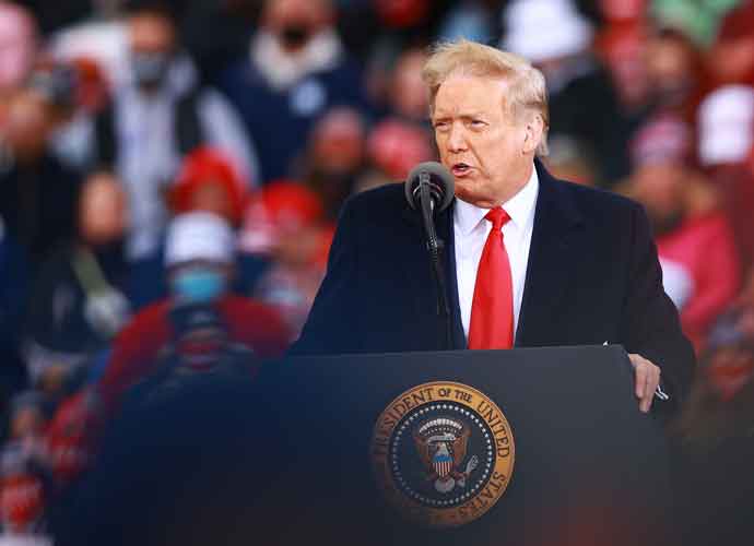 Trump Says Biden Will ‘Listen To The Scientists’ & ‘Cancel Christmas’ At Campaign Rally