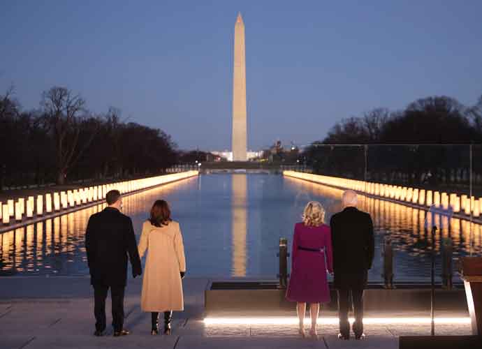 Biden & Harris Pay Tribute To 400,000 COVID-19 Deaths In U.S. At Lincoln Memorial