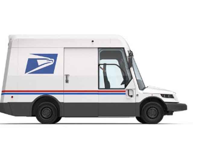 30 States Sue U.S. Postal Service Over Gas-Guzzling Mail Trucks