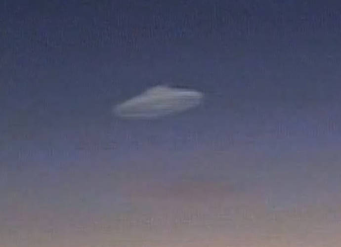 Congress Establishes Pentagon UFO Task Force As Sightings Increase