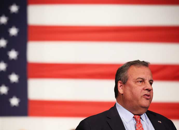 Chris Christie Bows Out Taking A Swipe At Nikki Haley On A Hot Mic