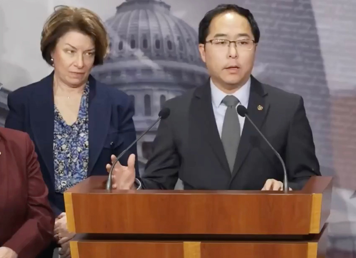 VIDEO: Democratic Senators Hold Press Conference To Blast Trump Administration’s Federal Funding Freeze