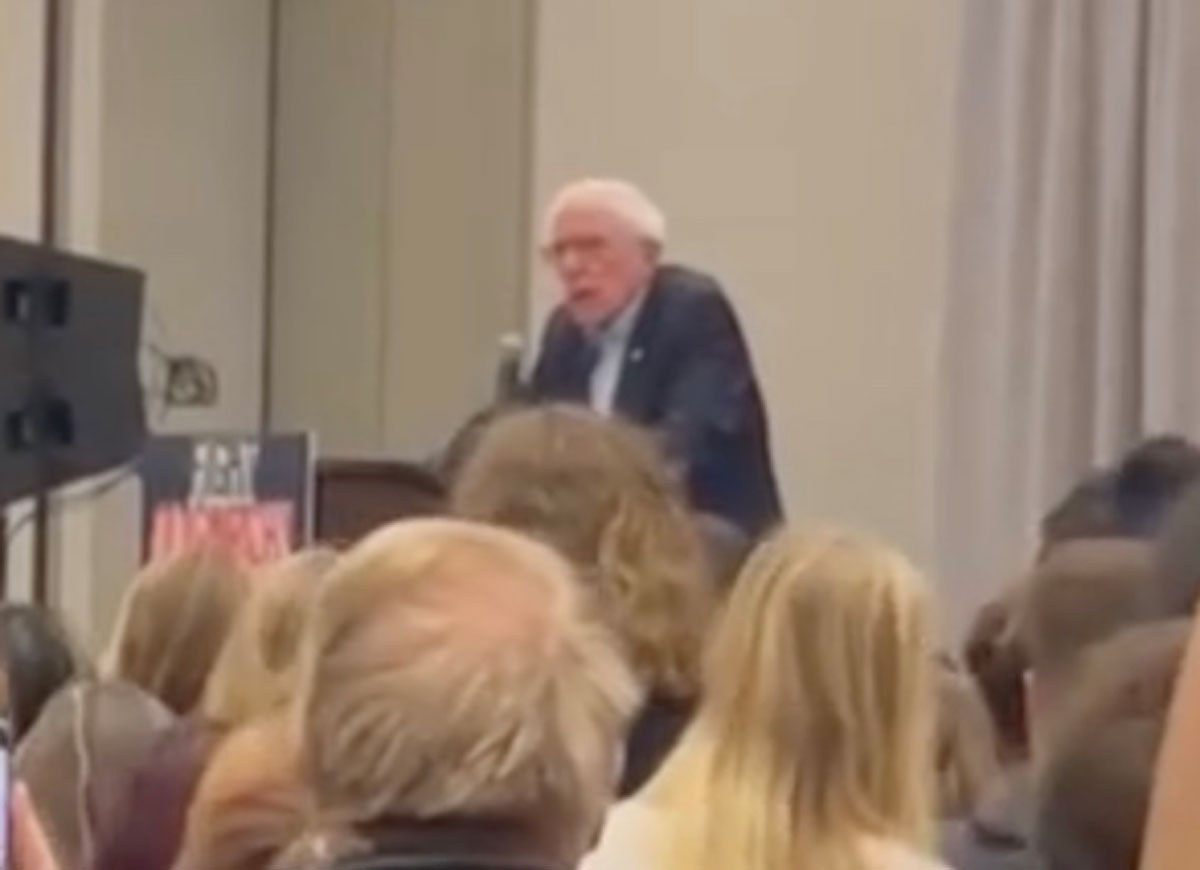 VIDEO: 3,400 Pack Bernie Sanders’ ‘Fight Oligarchy’ Event in Omaha, Nebraska